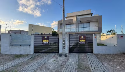 Sobrado  em Balneário Coroados  -  Guaratuba