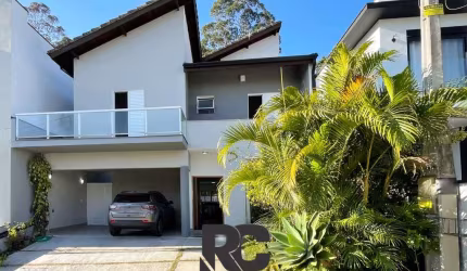 Sobrado com 4 dormitórios à venda, 215 m² por R$ 1.460.000,00 - Mosaico da Serra - Mogi das Cruzes/SP