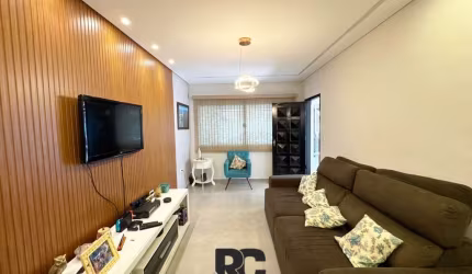 Casa com 3 dormitórios à venda, 180 m² por R$ 800.000,00 - Vila Nely - Itaquaquecetuba/SP