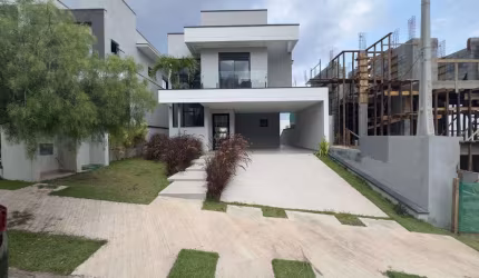Sobrado com 3 dormitórios à venda, 260 m² por R$ 2.350.000,00 - Bella Cittá - Mogi das Cruzes/SP