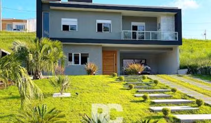 Sobrado com 3 dormitórios à venda, 180 m² por R$ 1.790.000,00 - Mosaico Essence - Mogi das Cruzes/SP
