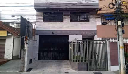 APARTAMENTO COM ELEVADOR E GARAGEM COBERTA