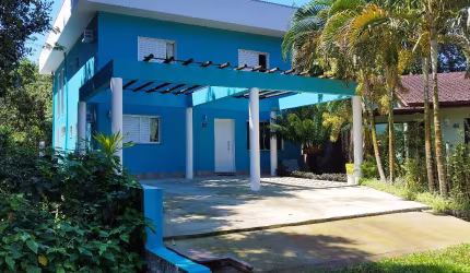 Casa com 4 Dormitórios e Segurança 24h – Bertioga