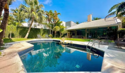 Casa à Venda no Pernambuco I em Guarujá | Alfa Imóveis Guarujá