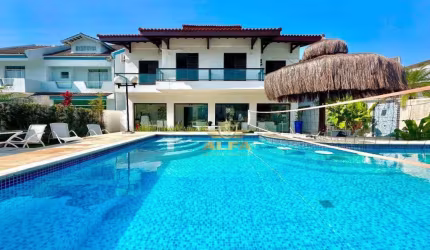 Casa à Venda no Acapulco em Guarujá | Alfa Imóveis Guarujá