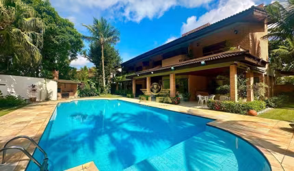 Casa à Venda na Acapulco em Guarujá | Alfa Imóveis
