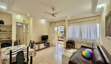 Apartamento na praia 3 dormitórios 1 suíte 1 vaga Piscina Churrasqueira Enseada Guarujá.