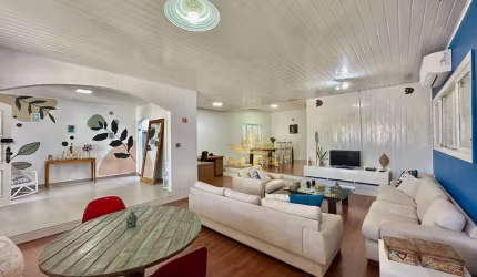 Casa à Venda no Albamar em Guarujá | Alfa Imóveis