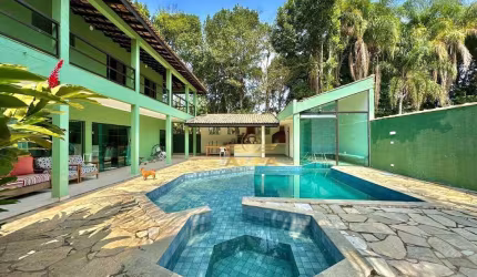 Casa à Venda no Pernambuco II em Guarujá | Alfa Imóveis Guarujá
