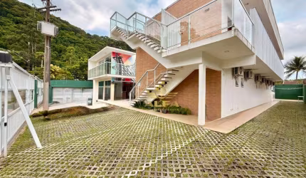 Pousada à Venda no Guaiuba em Guarujá | Alfa Imóveis Guarujá