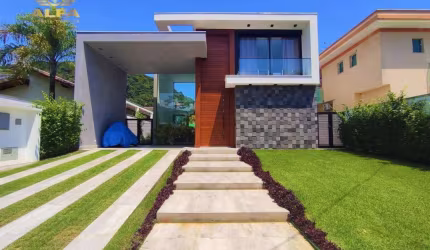Alto padrão - Casa à venda com 4 suítes - Piscina e churrasqueira - 4 vagas - Jardim Pernambuco II - Guarujá/SP