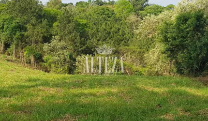 Terreno à venda no Jardim Estância Brasil, Atibaia  por R$ 545.000