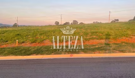 Terreno em condomínio fechado à venda na Estrada Municipal Luciano Rocha Peçanha, Cachoeira, Atibaia por R$ 350.000