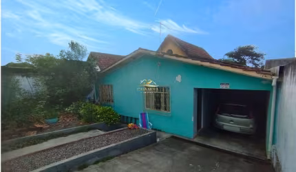 Casa com 3 quartos à venda na Rua Antônio Nunes Vieira, 56, Popular Velha, Campo Largo por R$ 260.000