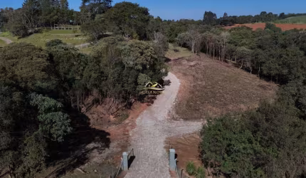 Chácara / sítio com 1 quarto à venda na Avenida Cristina, 6, Jardim Florestal, Campo Largo por R$ 699.000