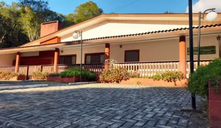 Ponto comercial para alugar na Travessa Fernandes Ferreira da Luz, 1, Zona Rural, Balsa Nova por R$ 7.000
