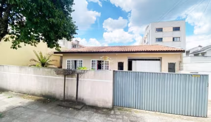 Casa com 3 quartos à venda na Rua Joaquim Ribas de Andrade, 852, Vila Solene, Campo Largo por R$ 899.000