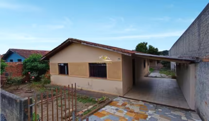 Casa com 2 quartos à venda na Rua Jorge Demétrio Paulista, 122, Loteamento São Gerônimo, Campo Largo por R$ 310.000