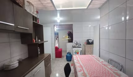 Casa com 3 quartos à venda na Rua José Rodrigues dos Passos, 1, Jardim São Vicente, Campo Largo por R$ 130.000