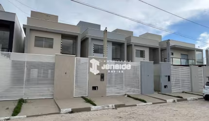 Casa com 3 dormitórios à venda, 172 m² por R$ 689.000 - Sim - Feira de Santana/BA