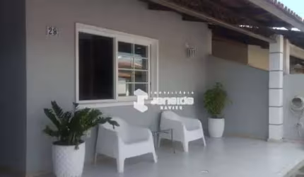 EXCELENTE CASA