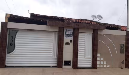 Casa com 3/4 à venda por R$ 260.000 - Mangabeira - Feira de Santana/BA