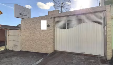 Casa com 3/4 à venda por R$ 300.000 - Olhos D Água - Feira de Santana/BA