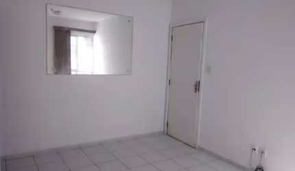 Apartamento com 2 dormitórios à venda, 46 m² por R$ 110.000,00 - Conceição - Feira de Santana/BA