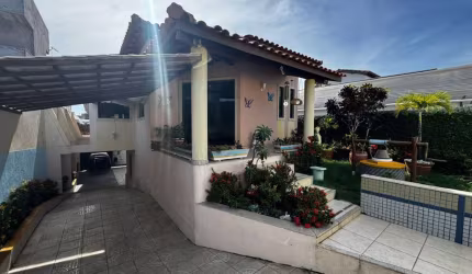Casa independente térrea com 3/4 - Pitangueiras - Lauro de Freitas.