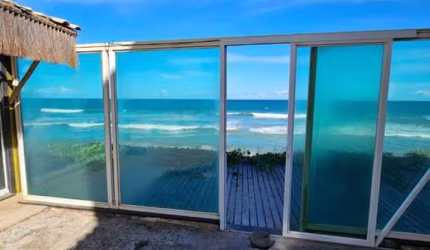 Casa á beira-Mar em Ipitanga!!
