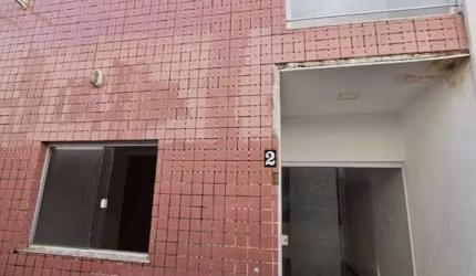 Casa a venda em Ipitanga dentro de condomínio!