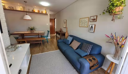 Apartamento á Venda com 2/4, sendo 1 suíte em Stella Maris.