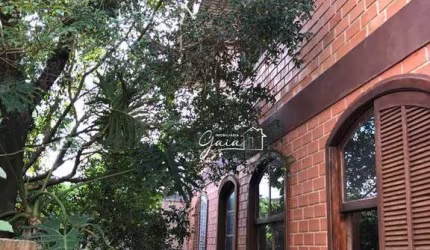 Casa com 3 dormitórios à venda, 270 m² por R$ 630.000,00 - Uberaba - Curitiba/PR