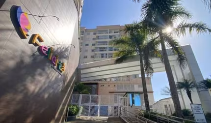 Imóvel exclusivo à venda em Camboriú-SC, bairro Tabuleiro: 2 quartos, 1 suíte, 1 sala, 2 banheiros, 2 vagas de garagem, 206,06 m².