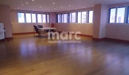 Sala comercial à venda na Rua Galvão Bueno, 412, Liberdade, São Paulo, 110 m2 por R$ 743.000