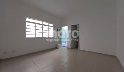 Casa com 2 quartos à venda na Rua Correia Galvão, 146, Jardim da Glória, São Paulo por R$ 890.000