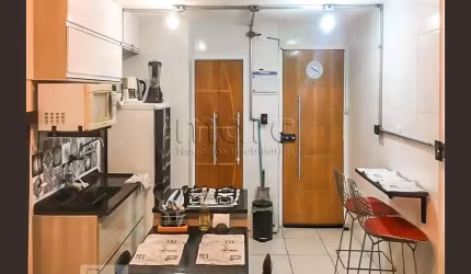 Apartamento com 1 quarto à venda na Rua Oscar Cintra Gordinho, 121, Liberdade, São Paulo por R$ 140.000