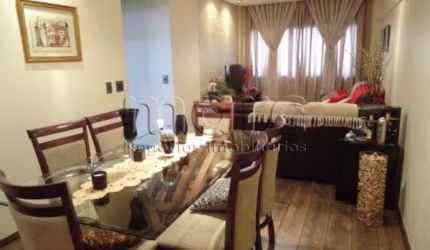 Apartamento com 3 quartos à venda na Rua Tamandaré, 278, Liberdade, São Paulo por R$ 780.000