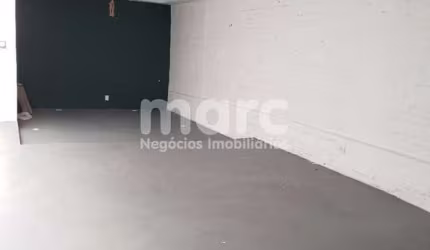 Casa com 3 quartos à venda na Rua Teixeira Mendes, 80, Liberdade, São Paulo por R$ 900.000