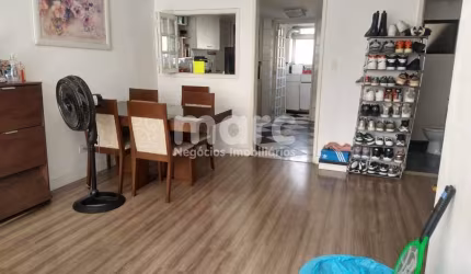 Apartamento com 3 quartos à venda na Rua Baturité, 67, Aclimação, São Paulo por R$ 740.000