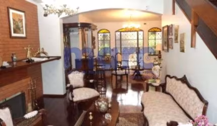 Casa com 4 quartos à venda na Rua Ribeirão Bonito, 216, Moinho Velho, São Paulo por R$ 1.720.000
