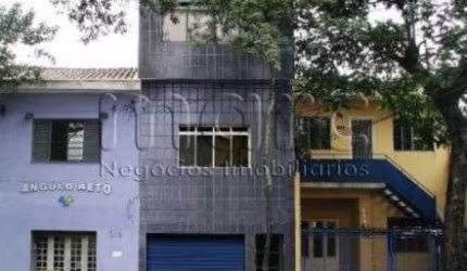 Casa com 6 quartos para alugar na Rua Jaguari, 215, Bosque da Saúde, São Paulo, 224 m2 por R$ 4.000