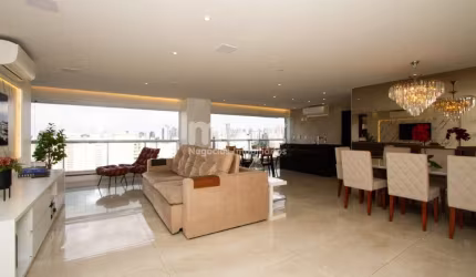 Apartamento com 3 quartos à venda na Rua Fábia, 31, Vila Romana, São Paulo, 161 m2 por R$ 2.415.000