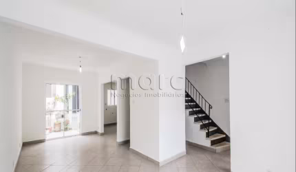 Casa com 3 quartos à venda na Rua Dom Raimundo Brito, 156, Aclimação, São Paulo, 220 m2 por R$ 990.000