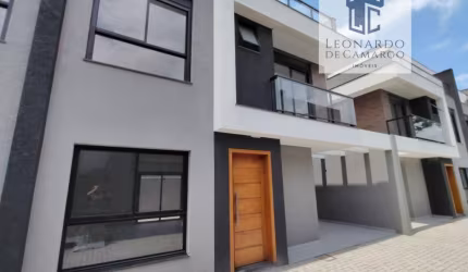 TRIPLEX EM CONDOMÍNIO NO BOM RETIRO DIVISA C CENTRO CÍVICO  ALTO PADRÃO
