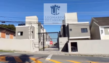 SOBRADO TRIPLEX  COM TERRAÇO / EM  CONDOMÍNIO NO BAIRRO UBERABA