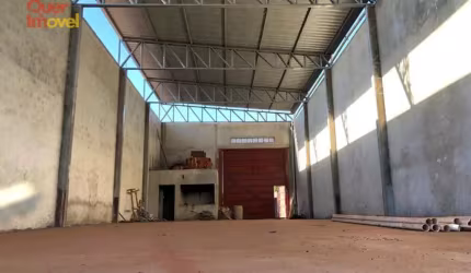 Galpão Comercial à Venda na Vila Brasil, Ribeirão Preto-SP  1 Banheiro, 340m²  Quer Imóvel Negócios Imobiliários