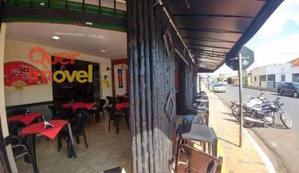 Imóvel Comercial à Venda em Campos Elíseos, Ribeirão Preto-SP  1 quarto, 1 sala, 4 banheiros - 135,00m²  Quer Imóvel Negócios Imobiliários.