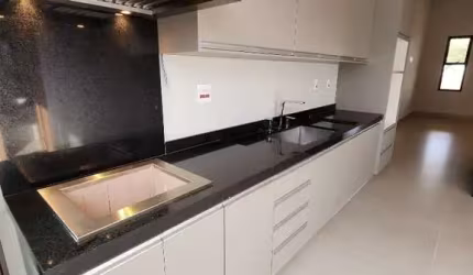 Venda de Casa em Condomínio de Luxo no Real Sul em Ribeirão Preto-SP  3 Quartos, 3 Suítes, 156m²  Condomínio Vivendas da Mata Portal Aroeira  Quer Imóvel Negócios Imobiliários.