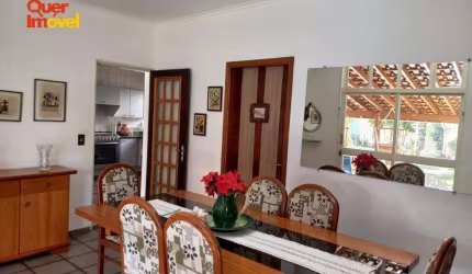 Imperdível oportunidade: Casa à venda em Ribeirão Preto-SP, Parque Residencial Lagoinha! 7 quartos, 3 suítes, 4 salas, 6 banheiros, 4 vagas, 477m².